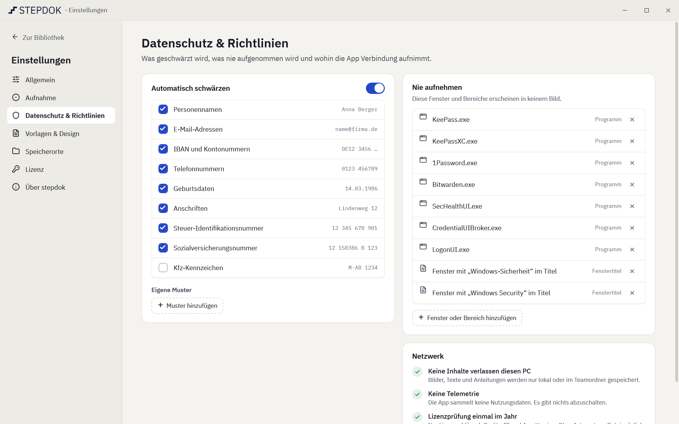 Einstellungen „Datenschutz & Richtlinien“: Hinweis auf Gruppenrichtlinien, automatisches Schwärzen mit Kategorien und Schlössern, Liste „Nie aufnehmen“ und die festen Aussagen zum Netzwerk.